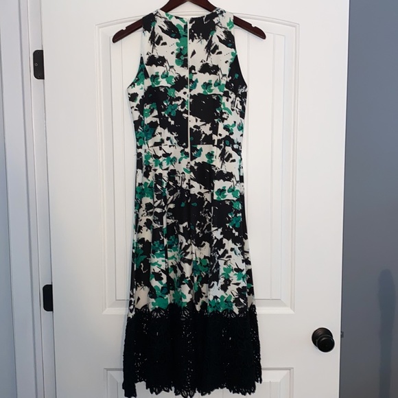 Carmen Marc Valvo Floral Midi Dress, Size 6 - Picture 2 of 8